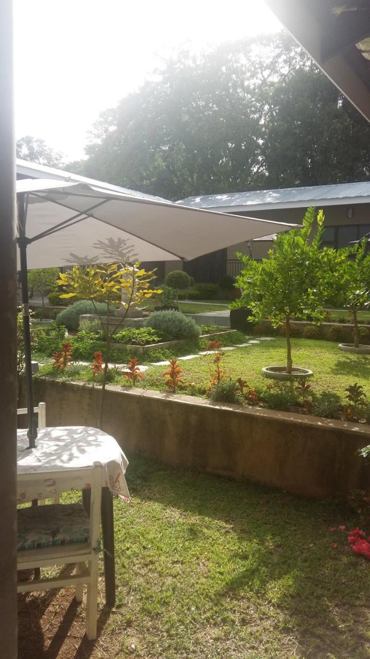 Guest House Mamma Mia Mbombela Exterior foto